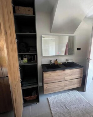 Shower, towels, toilet paper - Whole house near Europa Park (Ohnenheim)