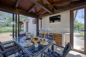 Casa estándar, varias habitaciones (House Stella Nature) | Restaurante al aire libre