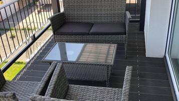 Comfort Double Room, Pool View | Desk, laptop workspace