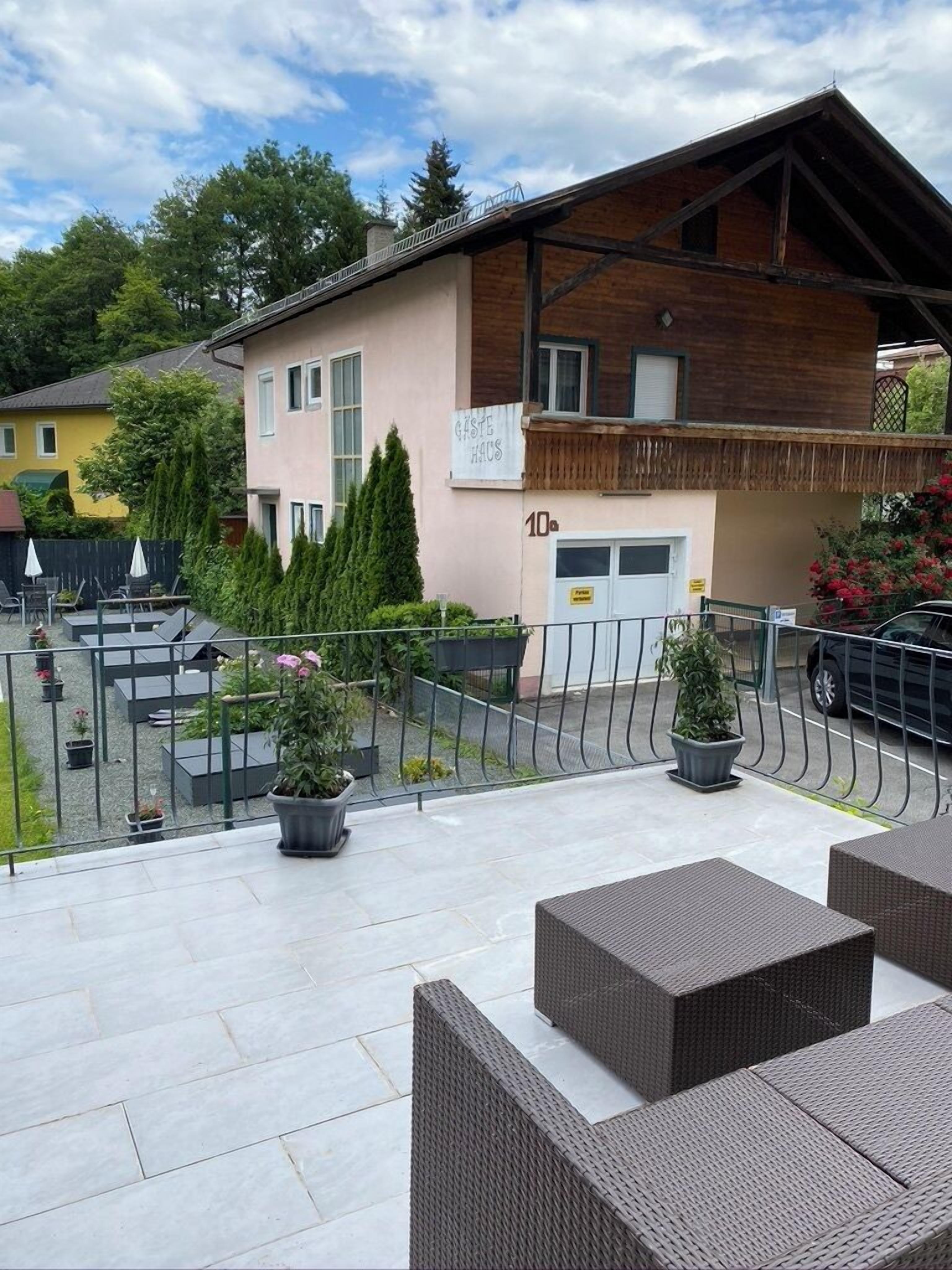 Family Triple Room, Garden View | Desk, laptop workspace