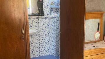 1 bedroom, iron/ironing board, WiFi, wheelchair access