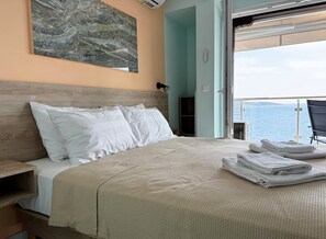 Iron/ironing board, free WiFi - Agapaki Studios (Neos Marmaras)