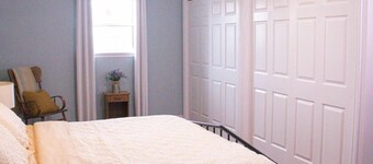 Charming apartment with WiFi in Charlottetown