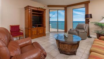 Apartment, 3 Schlafzimmer | Wohnbereich