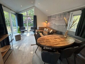 Dining - Chalet Near Hoge Veluwe National Park (Beekbergen)