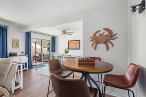 Interior - Clean & Quiet home away from home (Sarasota)