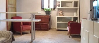 Cozy detached house in the historic center of Umbertide indoor garden