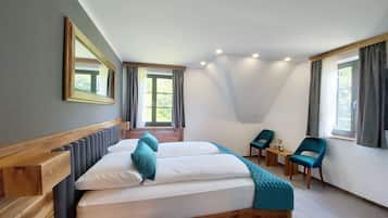 In-room safe, free WiFi