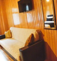 Standard Triple Room, Lake View | Free WiFi