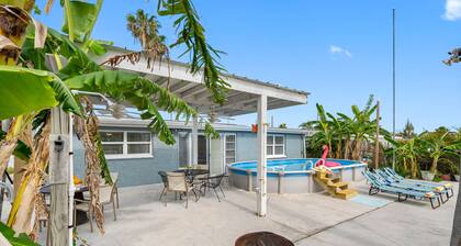 Great Hudson House – Cozy Canalfront Getaway