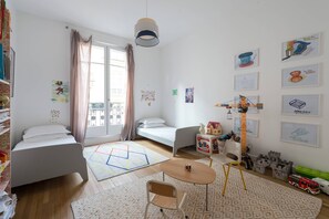 2 Schlafzimmer, Bügeleisen/Bügelbrett, kostenloses WLAN, Bettwäsche