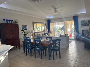 Interior - Stunning apartment on Grafton Beach with pool and direct access to beach (Black Rock)