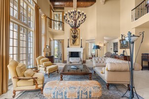 House, Multiple Beds (Villa Grande) | Living area | TV