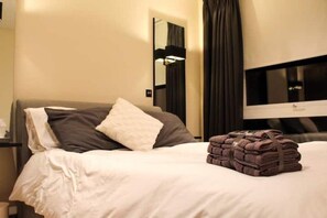 1 Schlafzimmer, Bügeleisen/Bügelbrett, WLAN, Bettwäsche