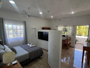 1 dormitorio, caja fuerte, wifi y ropa de cama