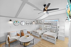 4 bedrooms, desk, iron/ironing board, travel cot