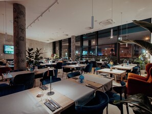 Restaurant - Arche Hotel Lotnisko Gdańsk (Gdansk)