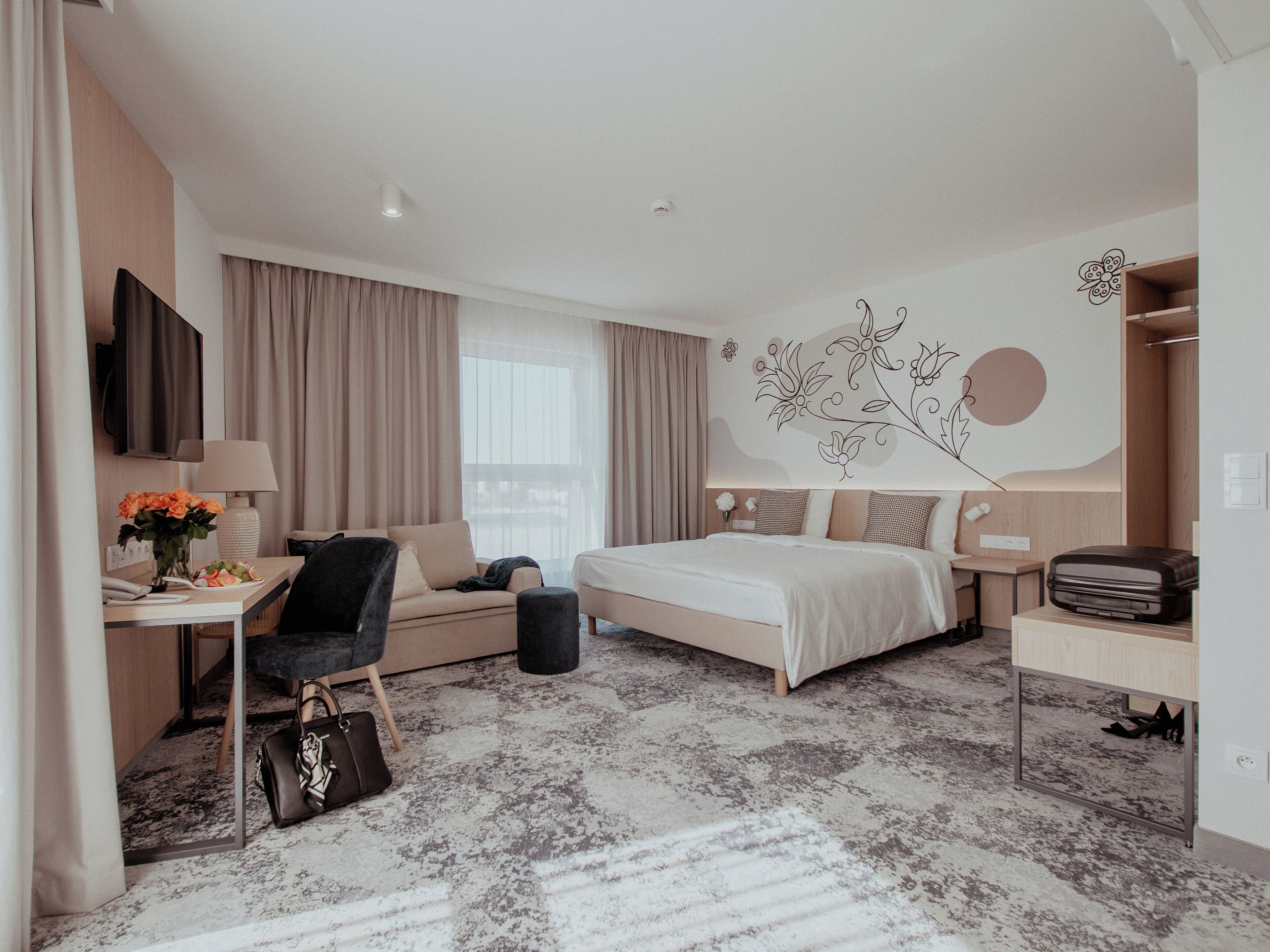 Tremannsrom – standard | Skrivebord, blendingsgardiner, lydisolert og strykejern/-brett