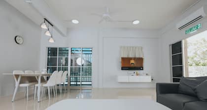 kings Pine Residences HomeStay 3-bedroom house with AC and WiFi in Ranau 14