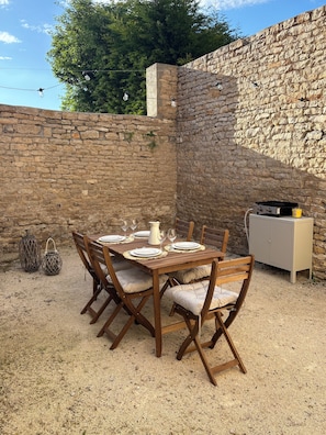Restauration extérieure