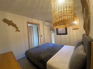 1 chambre, fer et planche à repasser, Wi-Fi, draps fournis