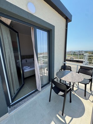 Deluxe-Doppelzimmer | Terrasse/Patio