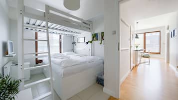 Apartament (51) with roof terrace | 2 bedrooms, iron/ironing board, free WiFi