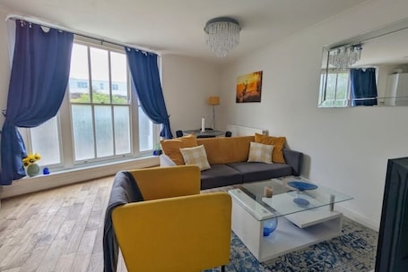 Living area. Stylish & Spacious 1 bed flat next to station