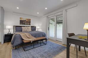 2 bedrooms, iron/ironing board, internet, bed sheets
