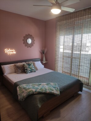 2 quartos, ferros/tábuas de passar roupa, Wi-Fi, roupa de cama