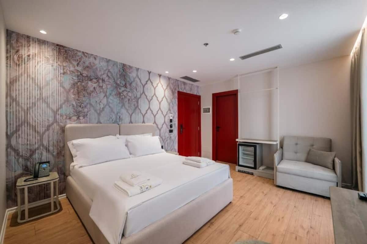 Quarto casal, sacada | 1 quarto, roupa de cama