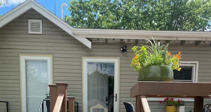 Swan Dive, A Historic Cottage in Clear Lake, IA