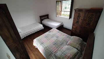 4 bedrooms, WiFi
