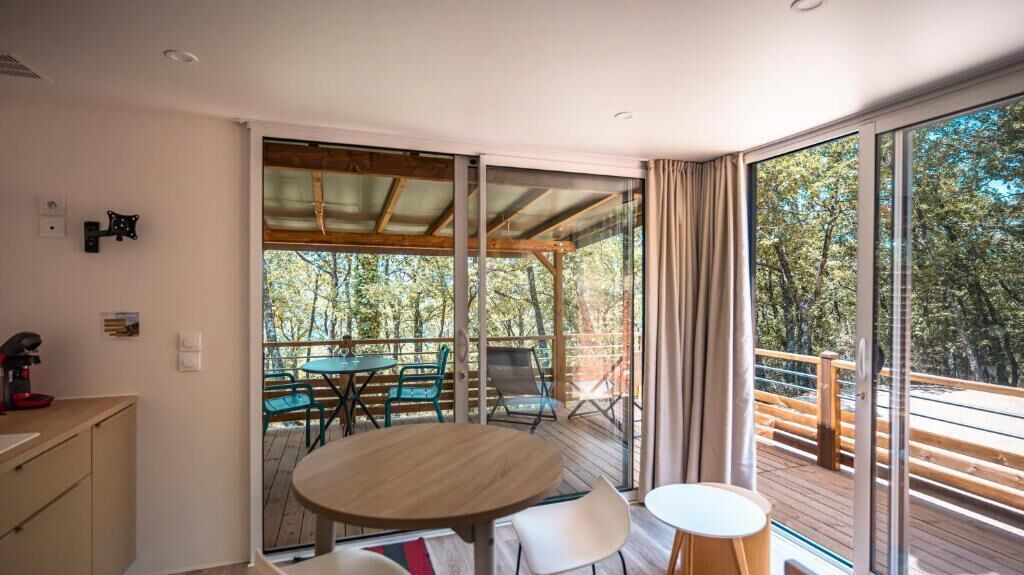 Bungalow, Non Smoking | Living area