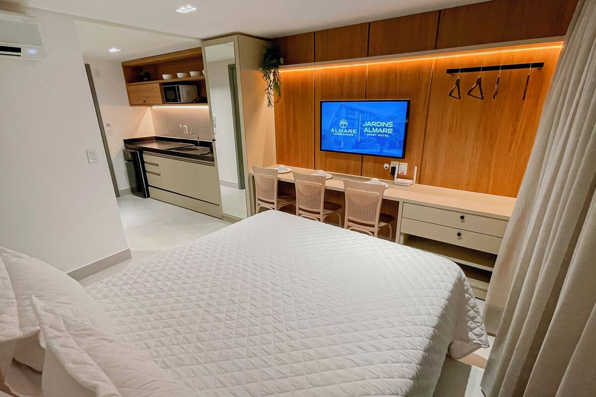 Studio, 1 Queen Bed with Sofa bed