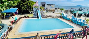 Sea Master Beach Resort 