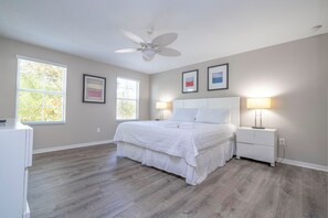 4 bedrooms, iron/ironing board, free WiFi, bed sheets