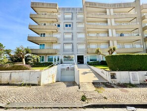 Exterior - Portimão Riverview 2 With Pool by Homing (Portimão)