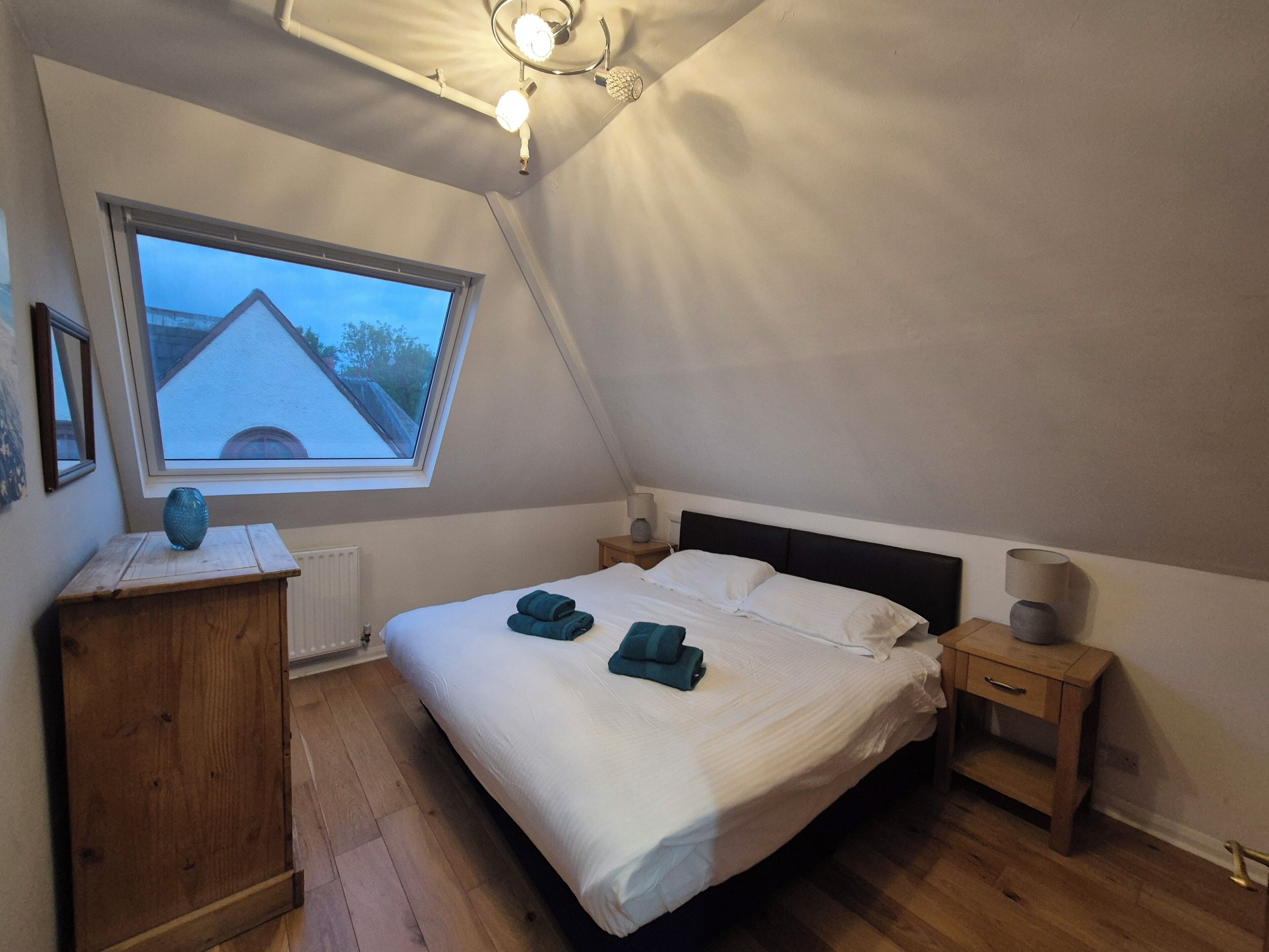 2 camere, ferro/asse da stiro, Wi-Fi, lenzuola