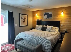 3 bedrooms, in-room safe, desk, iron/ironing board