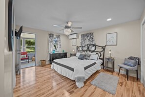 3 slaapkamers, een strijkplank/strijkijzer, wifi, beddengoed