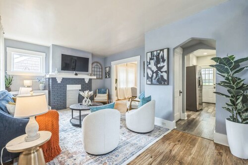 Enchanting 3BR with Yard | Patio