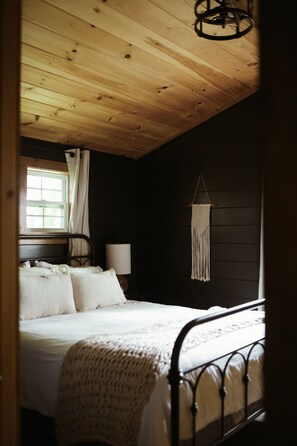 1 dormitori, wifi i roba de llit 