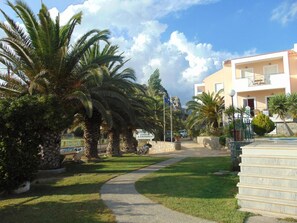 Exterior - Apollon ex. Albatros (Lesvos)