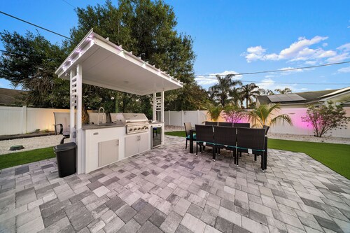 Paradise on Prado great for hosting events and family gatherings.