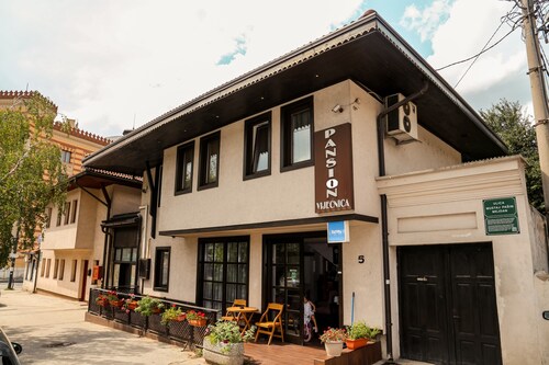Charming studio in wonderful Sarajevo with AC, WiFi