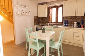 Family Apart Daire, Balkon | Özel mutfak | Bebek sandalyesi 