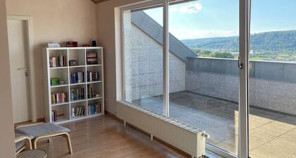 Großzügige Ferienwohnung mit Panorama-Blick