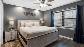2 habitaciones, tabla de planchar con plancha, cuna de viaje y wifi