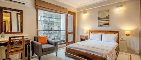 Quarto casal conforto, para não fumantes | Escrivaninha, Wi-Fi de cortesia